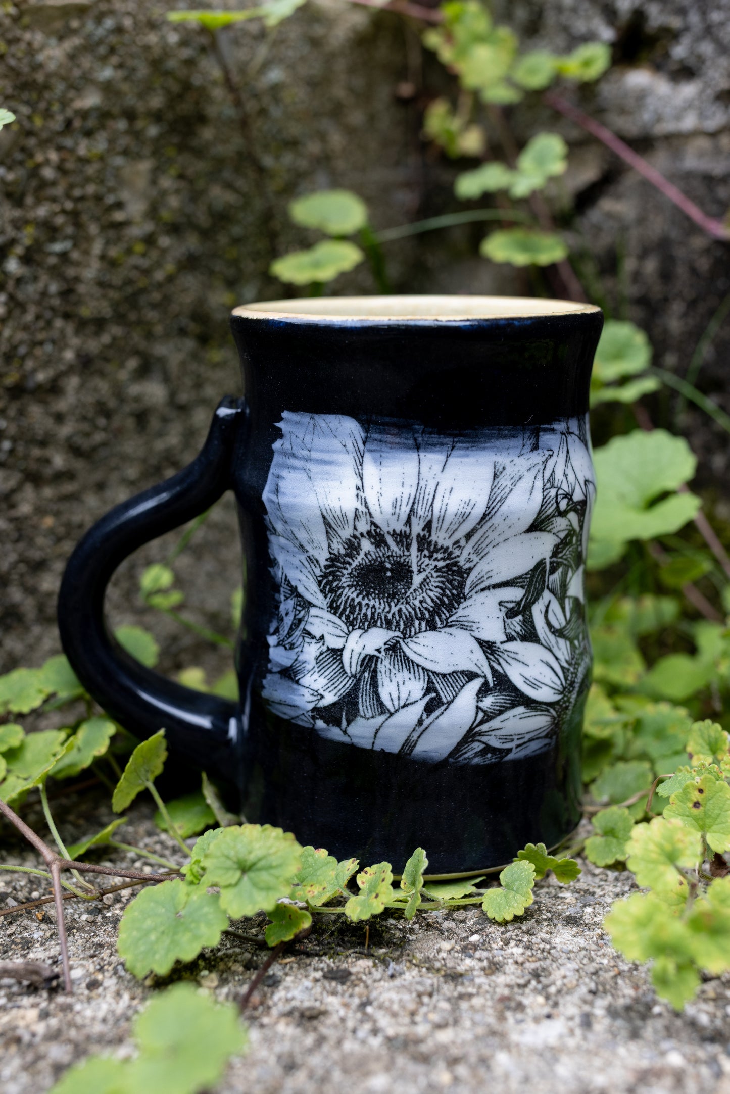 Midnight Bloom Mug 10oz