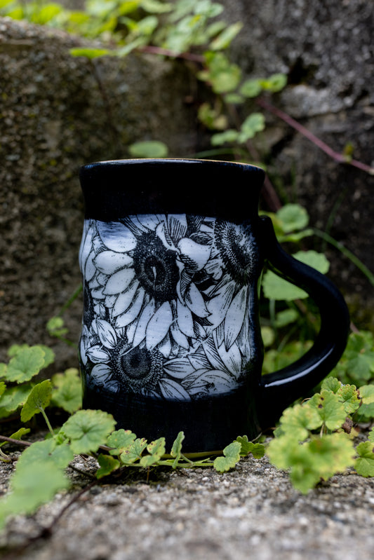 Midnight Bloom Mug 10oz