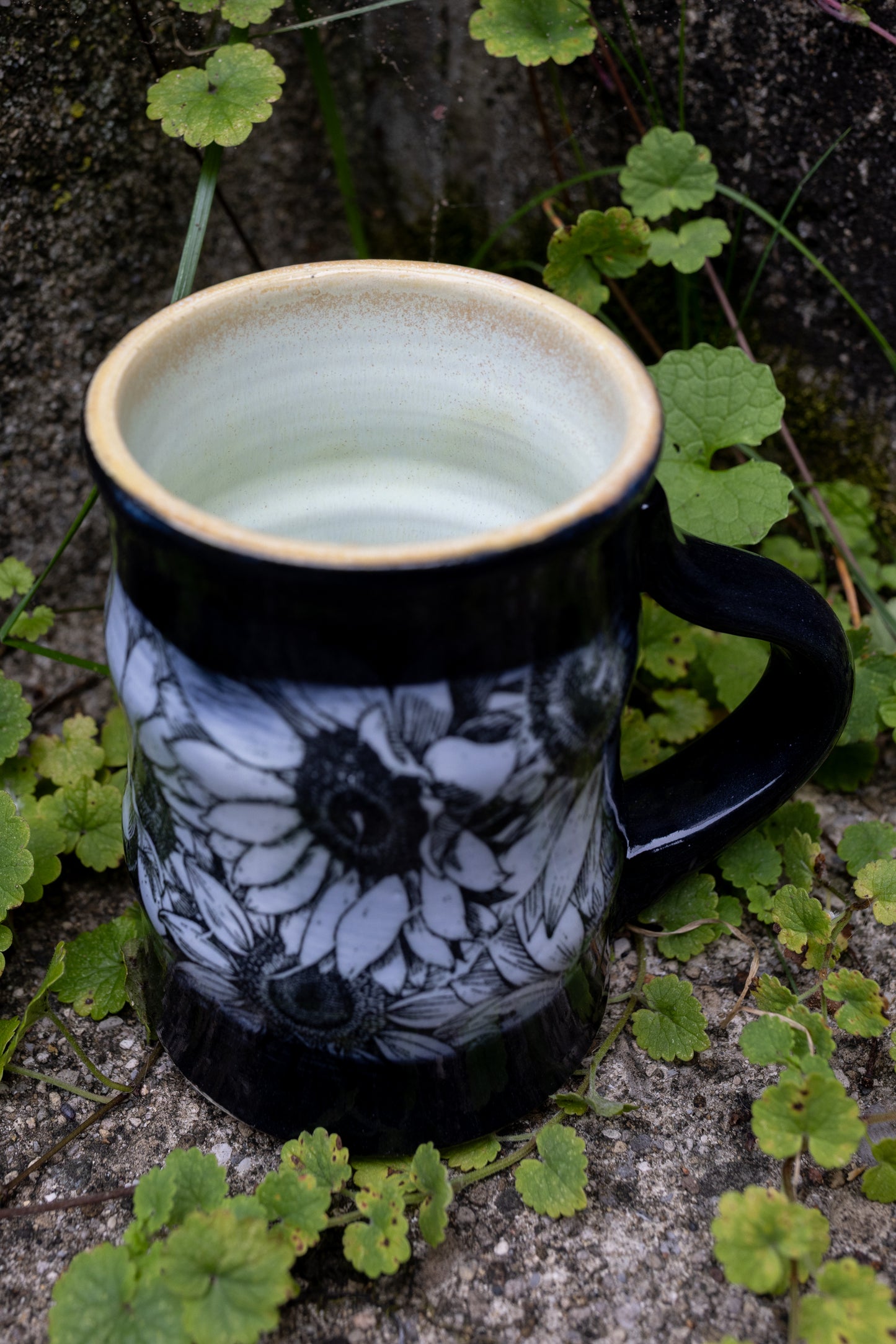 Midnight Bloom Mug 10oz