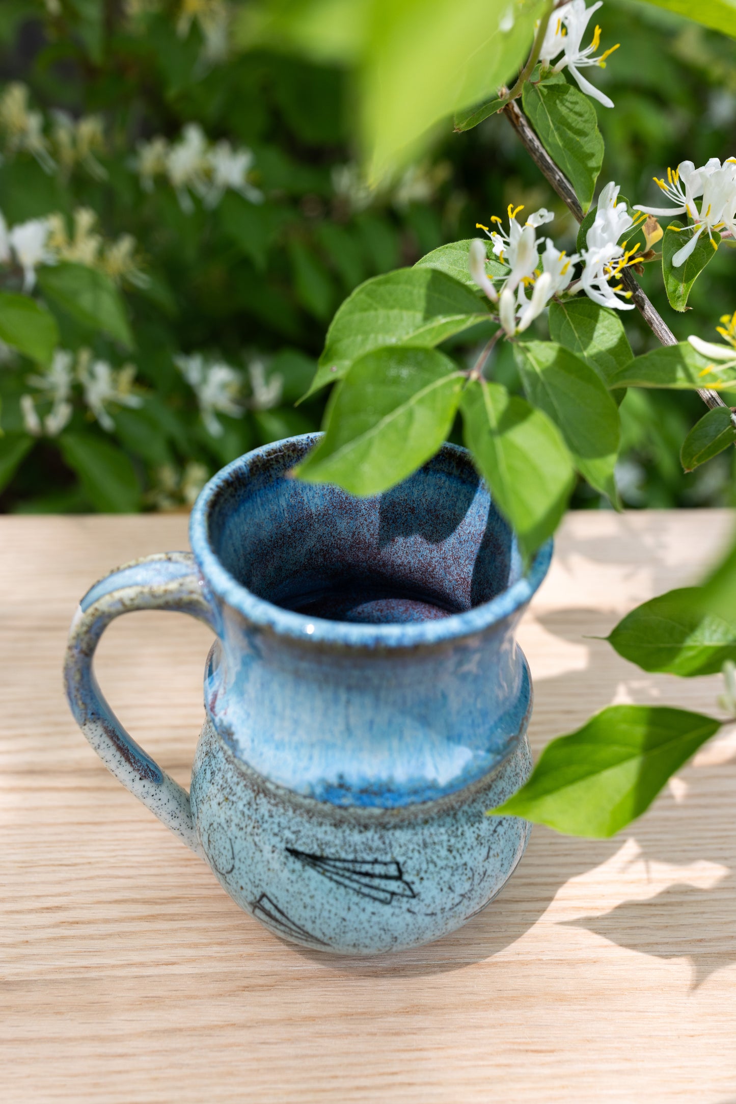 Paper plane mug 12oz